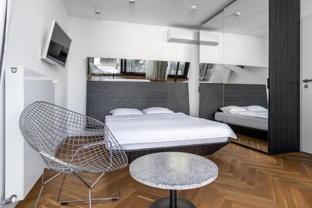 Aparthotel Blend City Center Bucarest Extérieur photo
